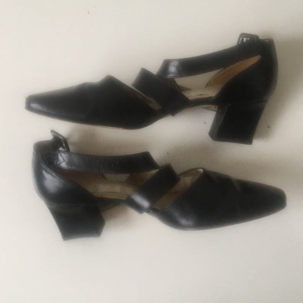 Nine West black leather upper,